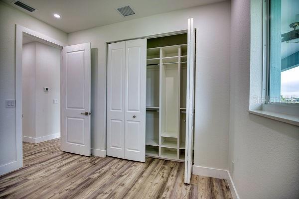 Image 27 of 81 For 17434 Oro Court