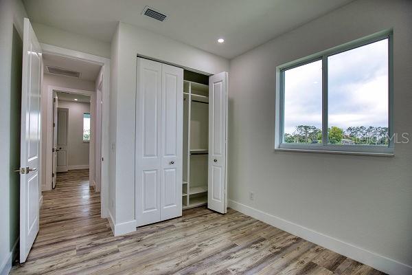 Image 36 of 81 For 17434 Oro Court