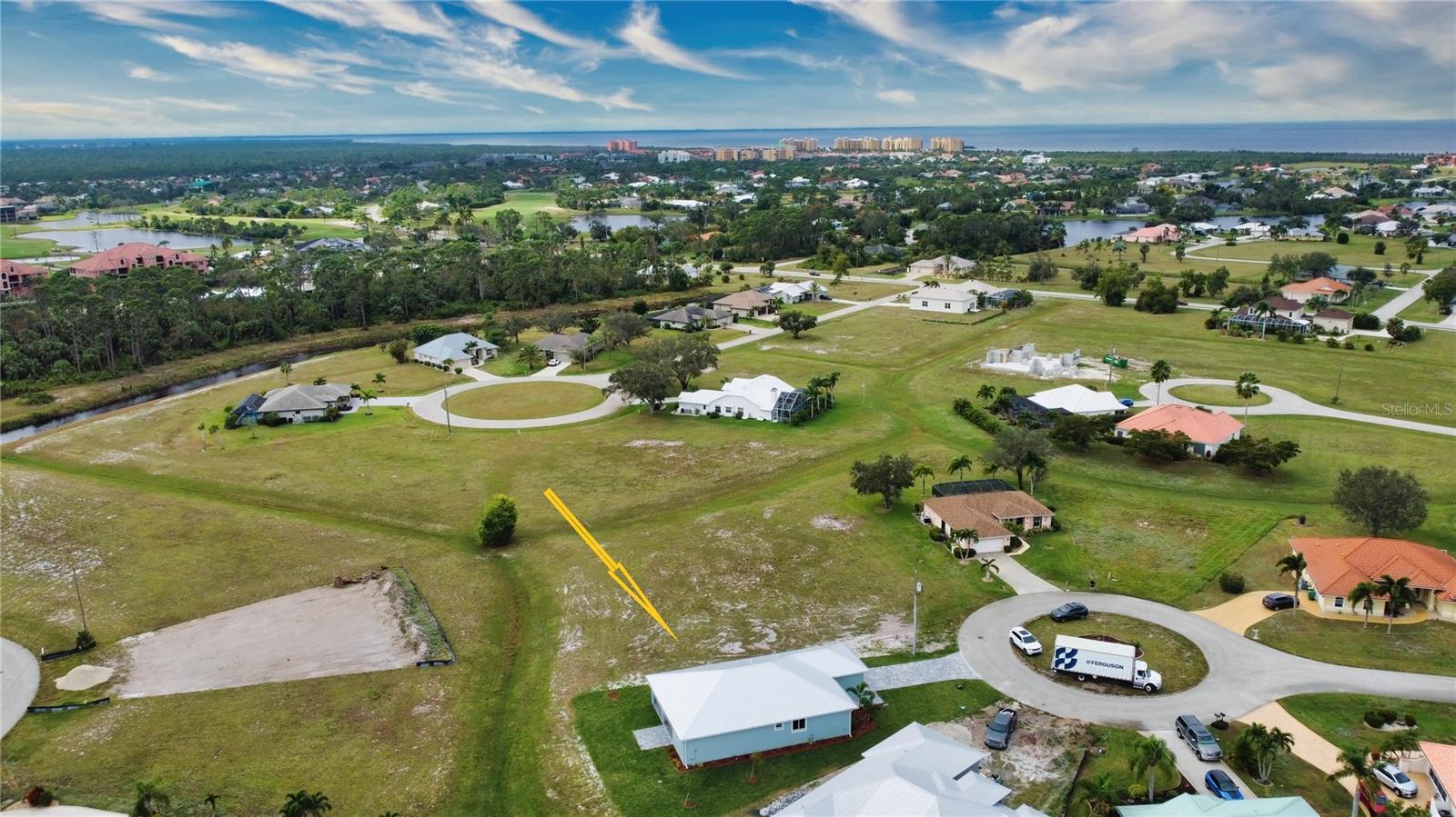 Image 56 of 81 For 17434 Oro Court