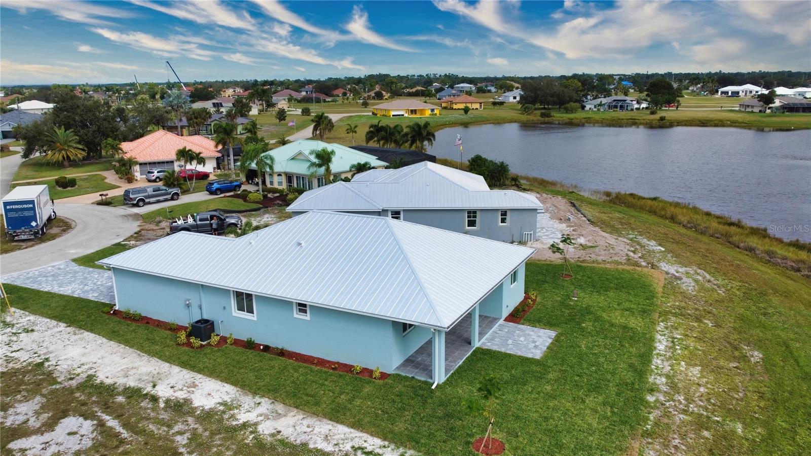 Image 7 of 81 For 17434 Oro Court