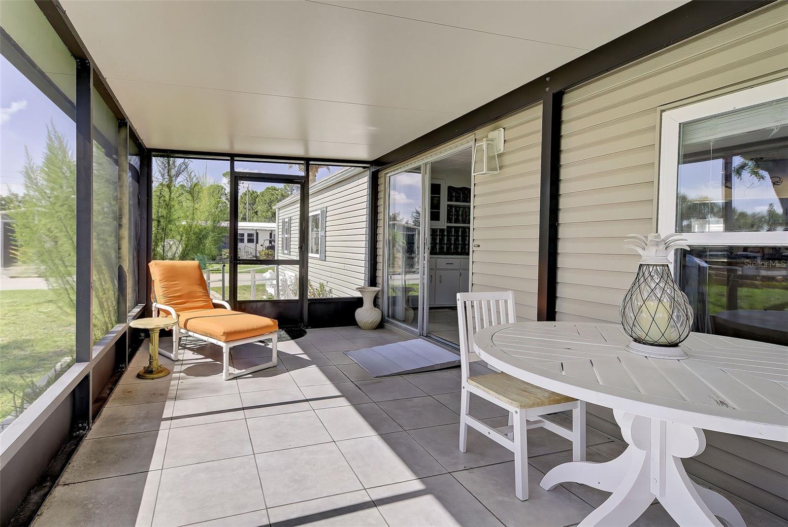 Image 43 of 56 For 2100 Kings Highway 885