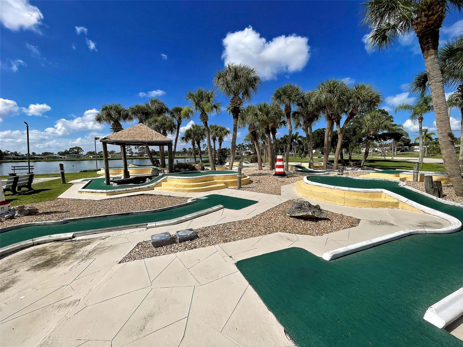 Image 51 of 56 For 2100 Kings Highway 885