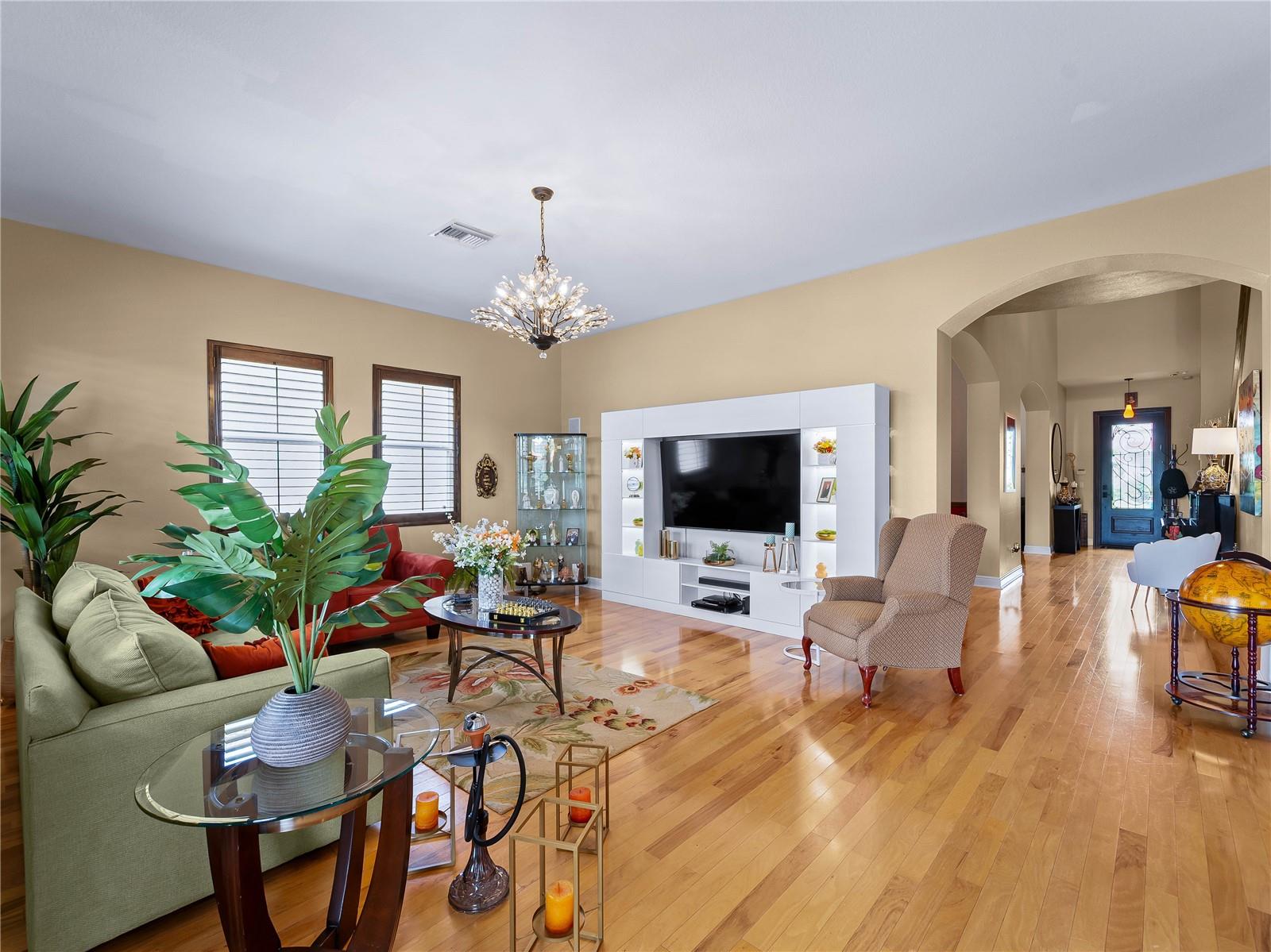 Image 20 of 100 For 24343 Riverfront Drive