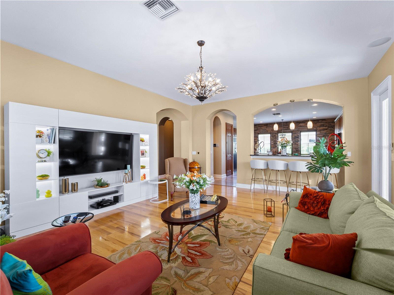 Image 21 of 100 For 24343 Riverfront Drive
