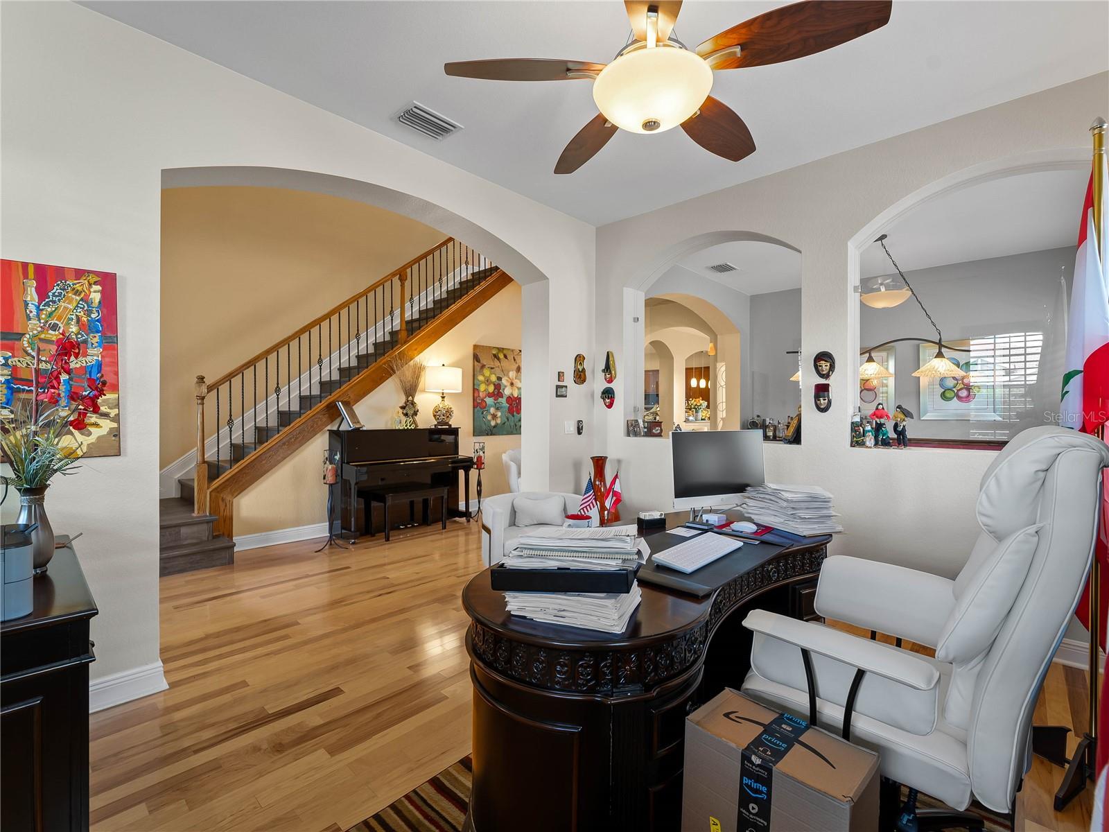 Image 33 of 100 For 24343 Riverfront Drive