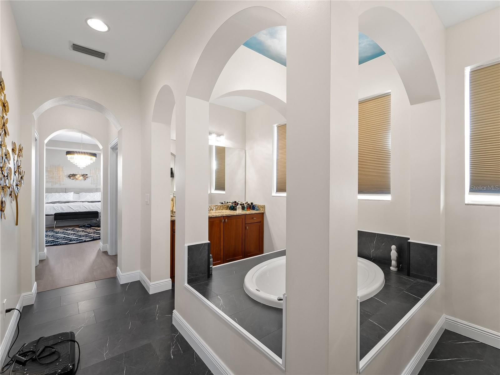 Image 41 of 100 For 24343 Riverfront Drive