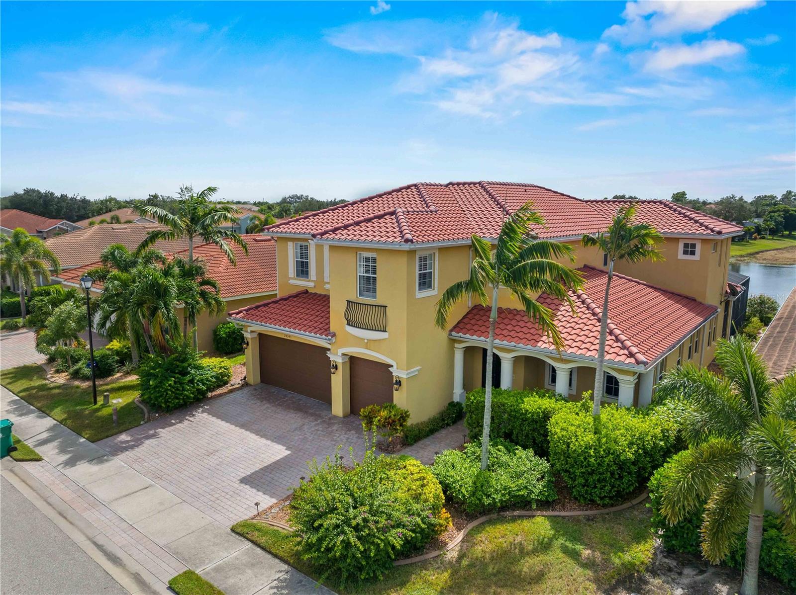 Image 78 of 100 For 24343 Riverfront Drive