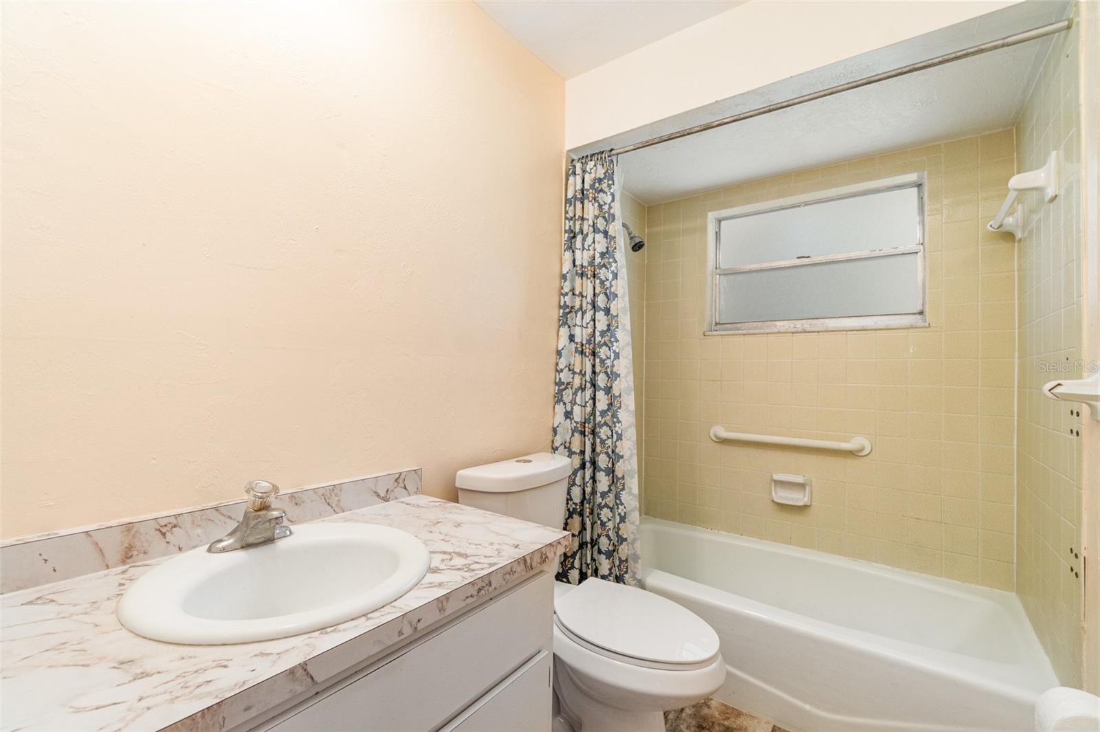 Image 10 of 15 For 918 Magnolia Street