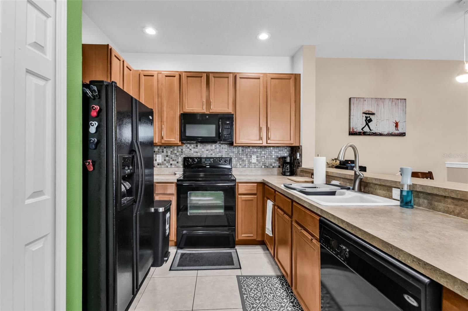 Image 12 of 30 For 3564 Parkridge Circle 30-203
