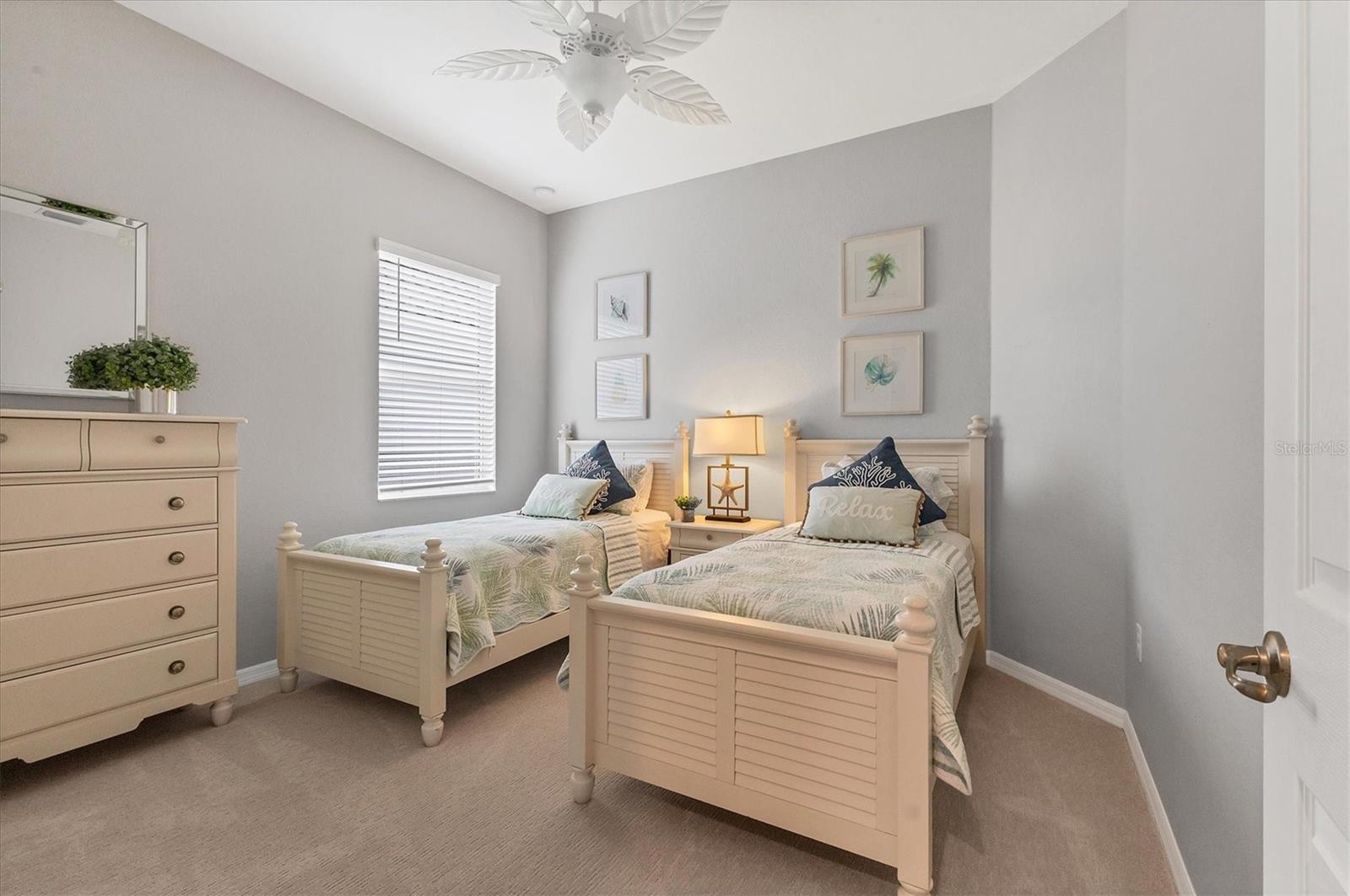 Image 24 of 68 For 25121 Golden Fern Drive