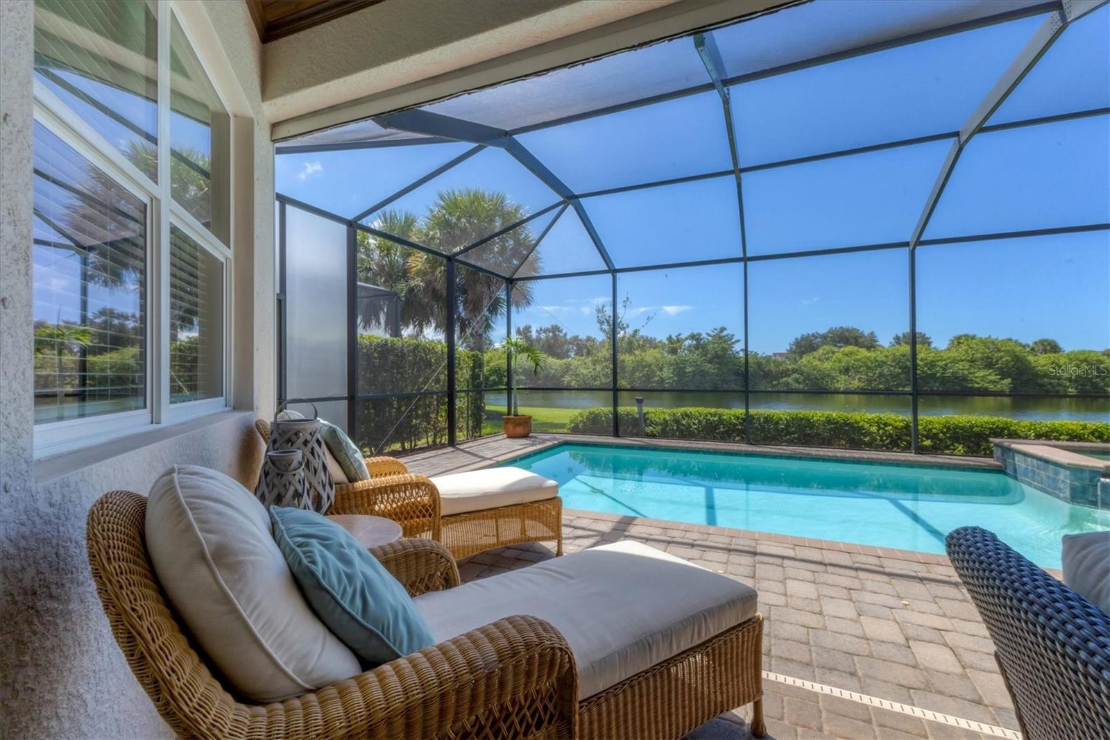 Image 28 of 68 For 25121 Golden Fern Drive