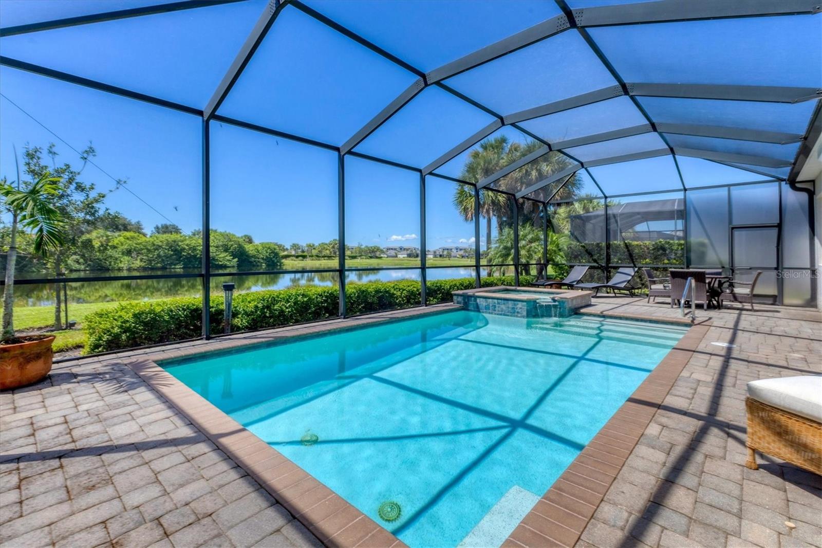 Image 32 of 68 For 25121 Golden Fern Drive