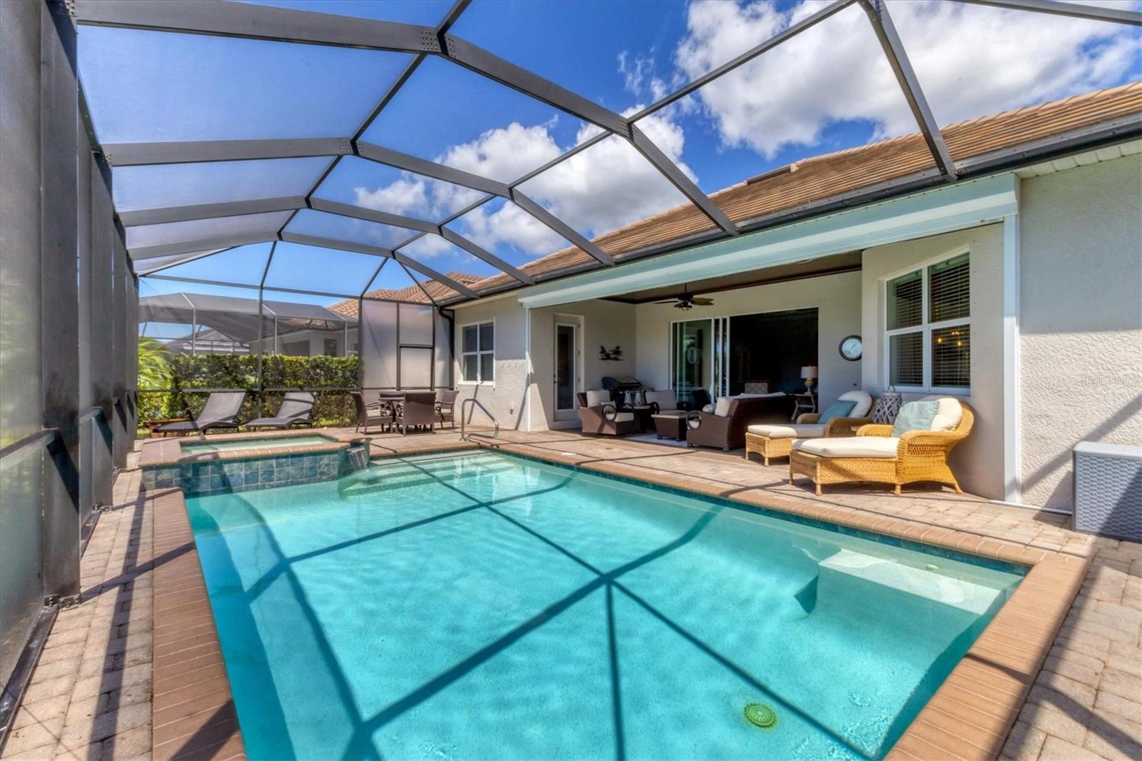 Image 33 of 68 For 25121 Golden Fern Drive