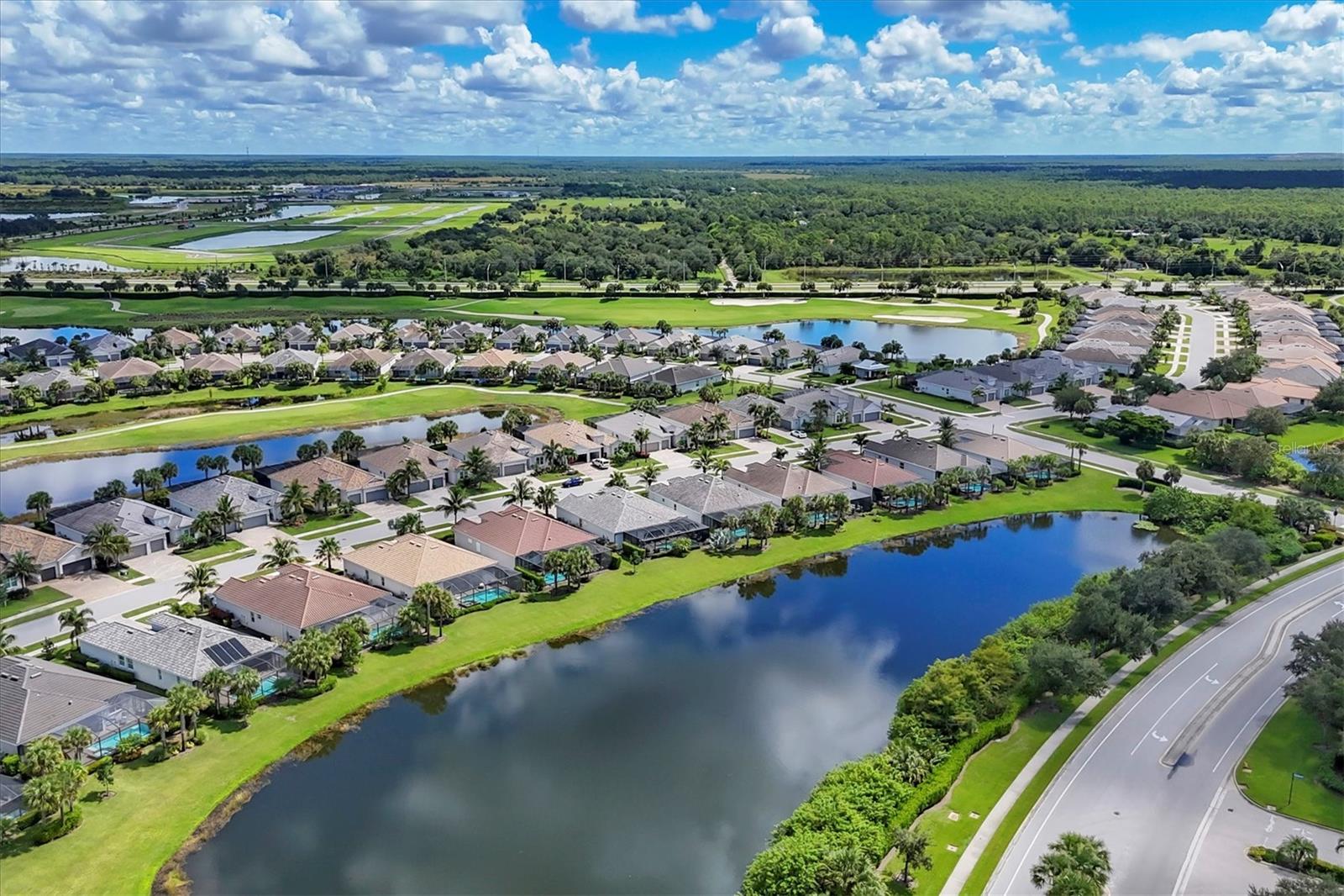 Image 38 of 68 For 25121 Golden Fern Drive