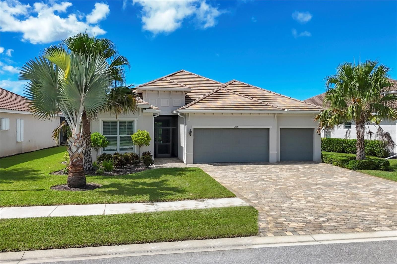 Image 6 of 68 For 25121 Golden Fern Drive