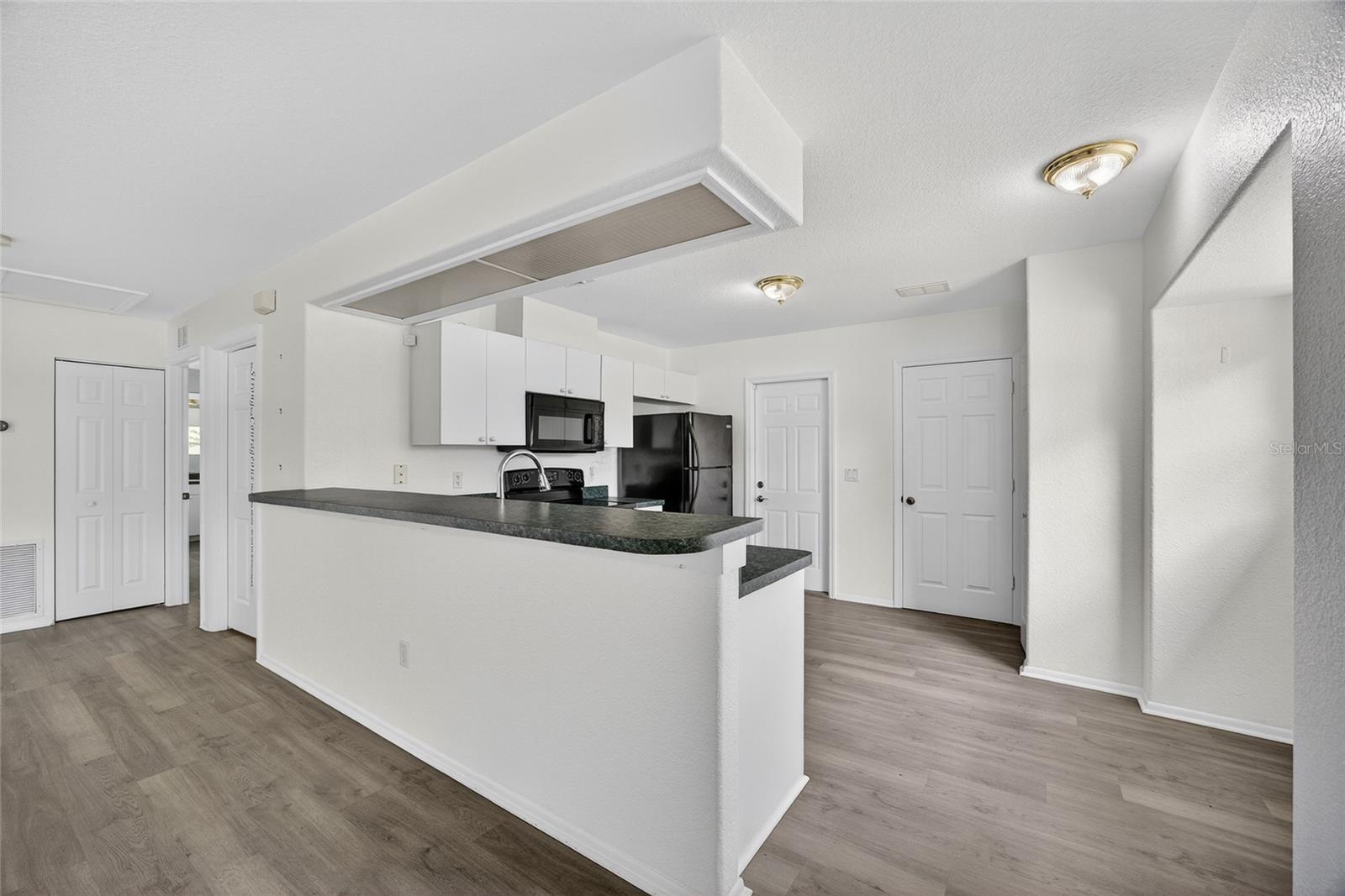 Image 6 of 22 For 1071 Nomad Road