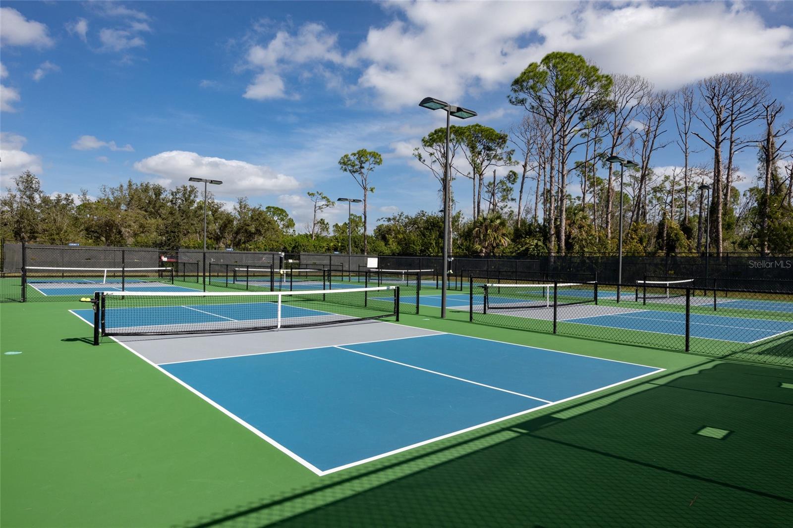 Image 43 of 52 For 2676 Wax Myrtle Court