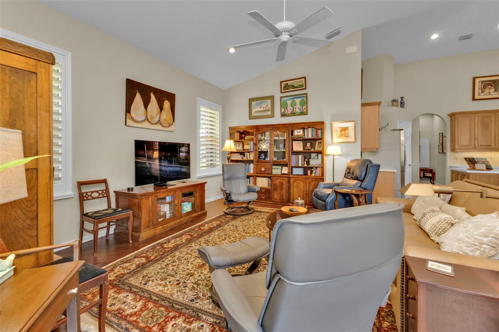 Image 5 of 72 For 3589 Pennyroyal Road