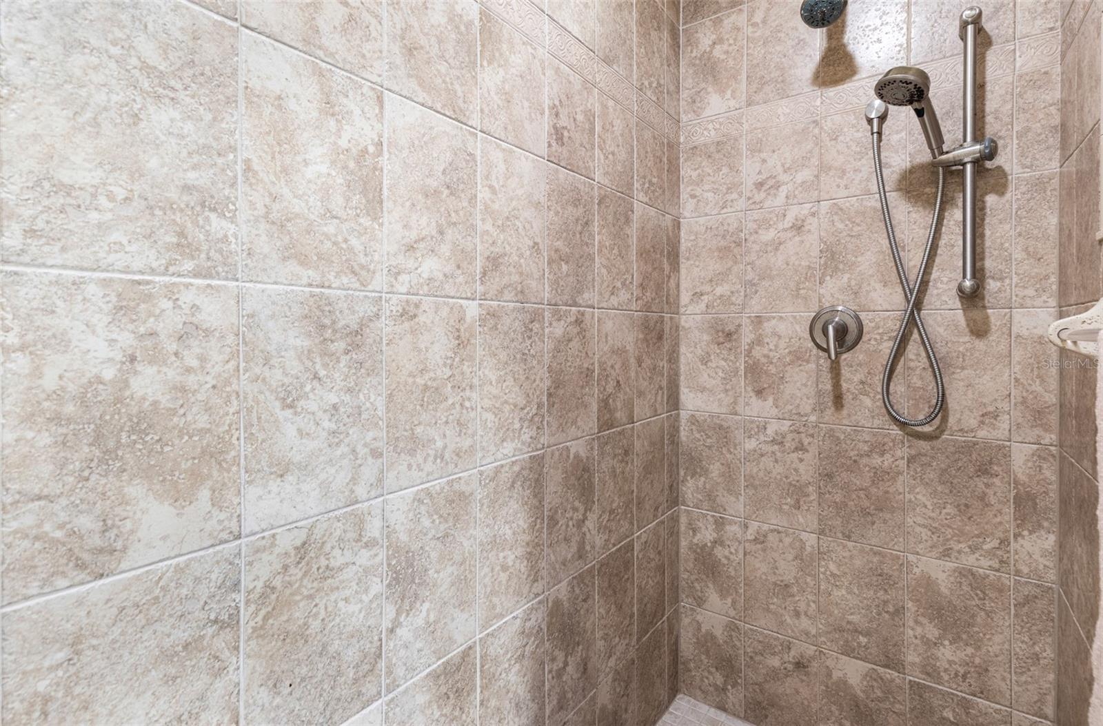 Image 30 of 56 For 3250 Southshore Drive 52b