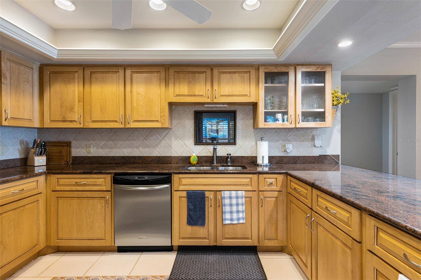 Image 7 of 56 For 3250 Southshore Drive 52b