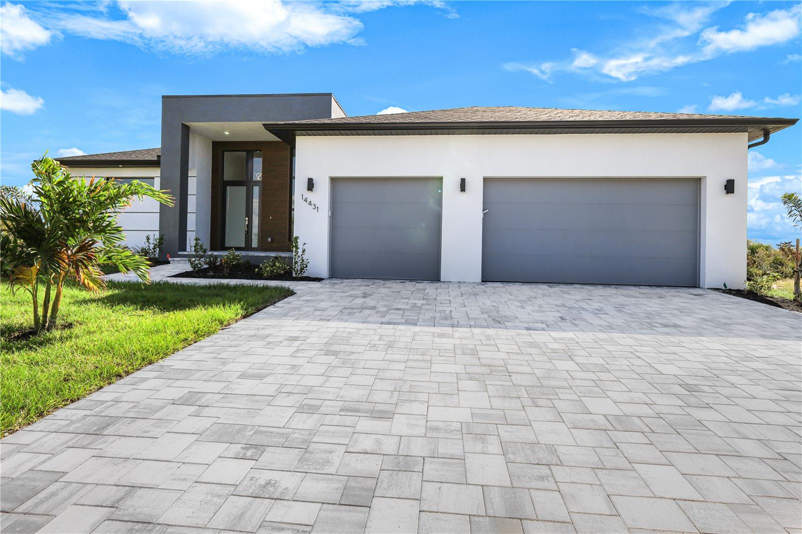 Image 31 of 35 For 14431 Artesia Avenue