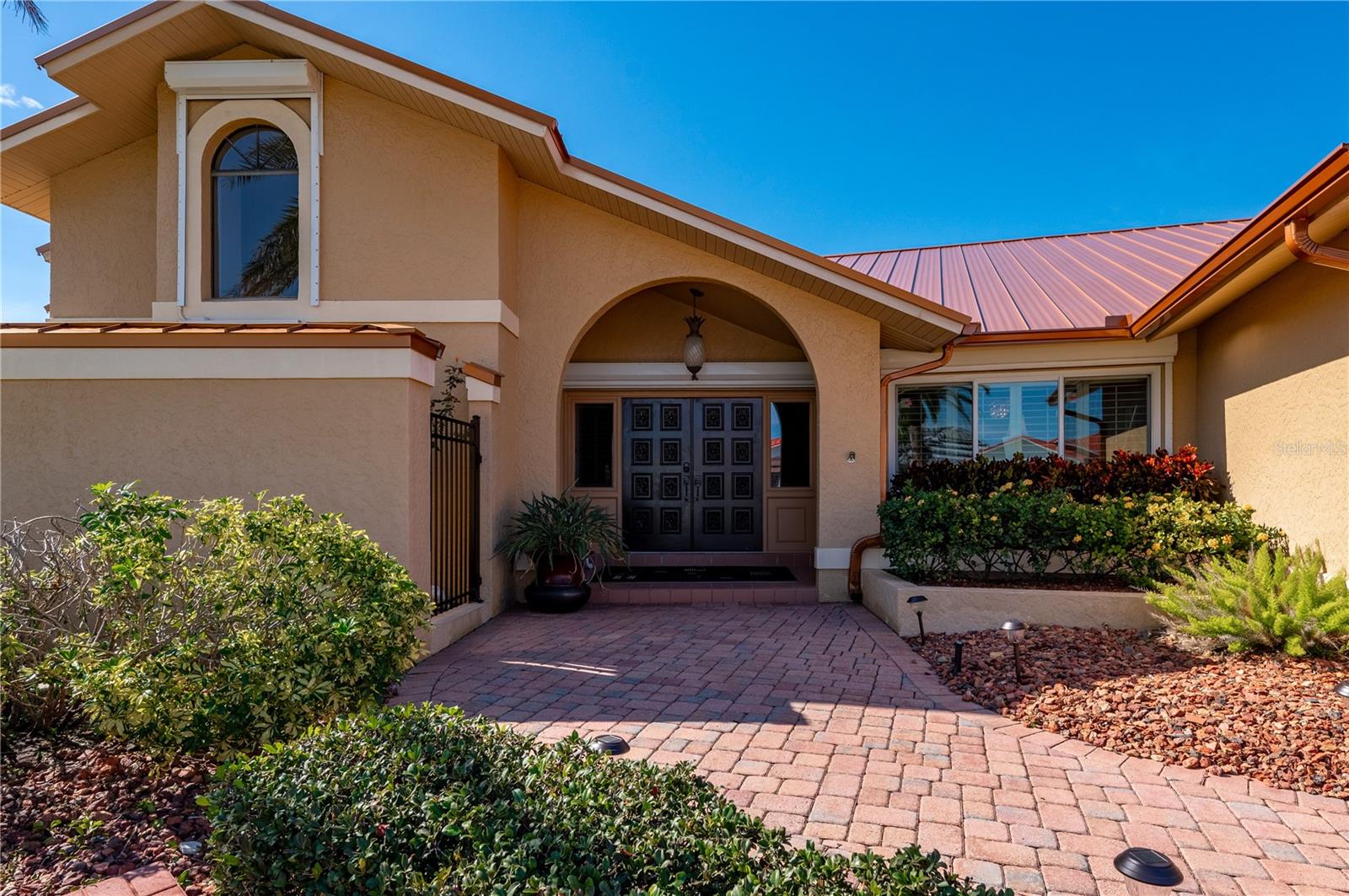 Image 18 of 70 For 2831 Deborah Drive