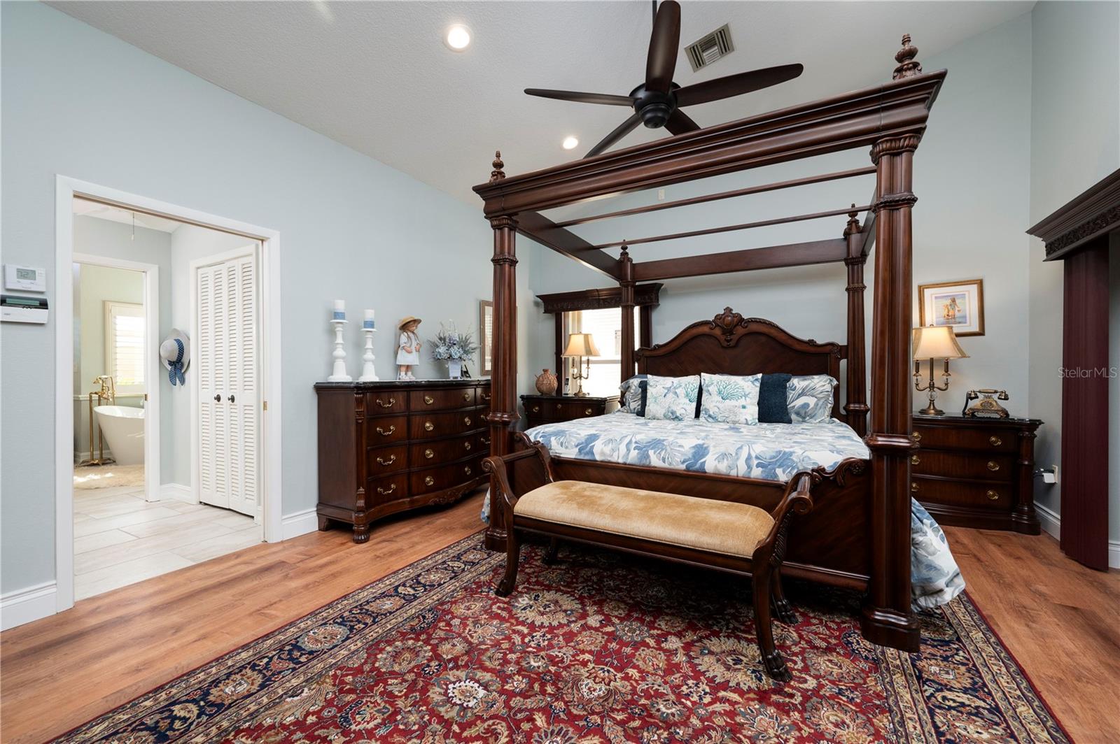 Image 29 of 70 For 2831 Deborah Drive