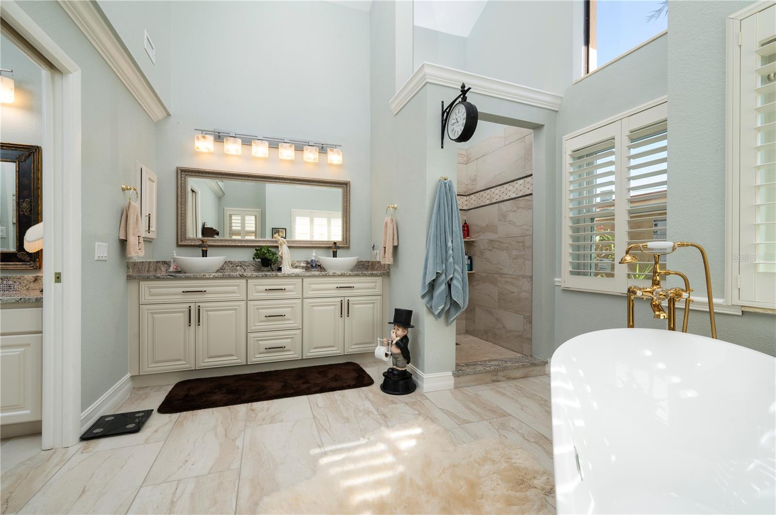 Image 31 of 70 For 2831 Deborah Drive