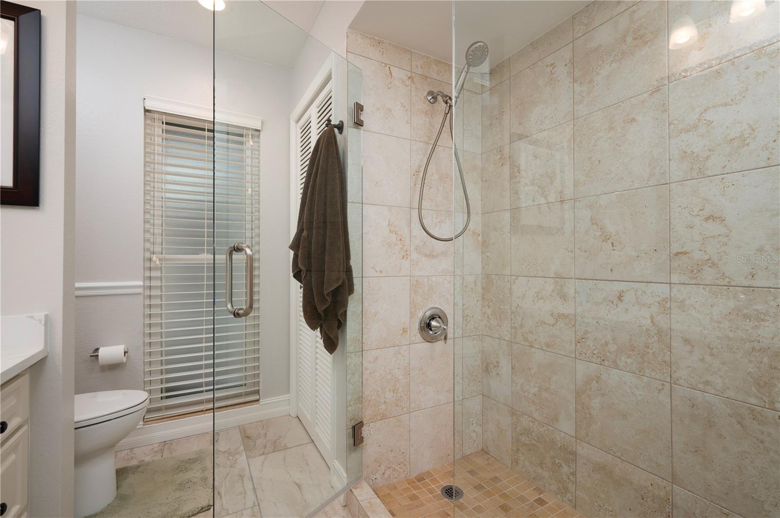 Image 37 of 70 For 2831 Deborah Drive