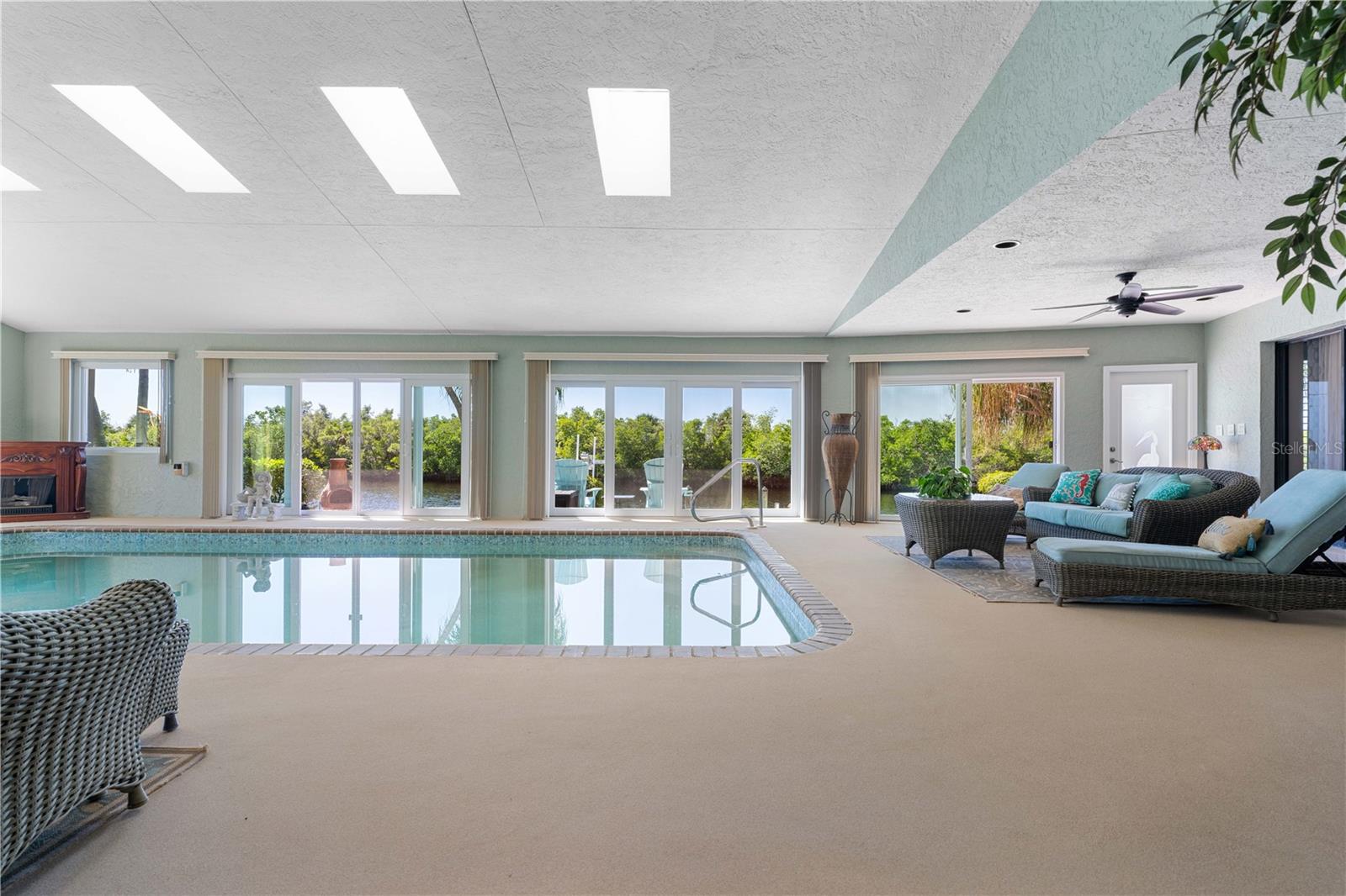 Image 51 of 70 For 2831 Deborah Drive