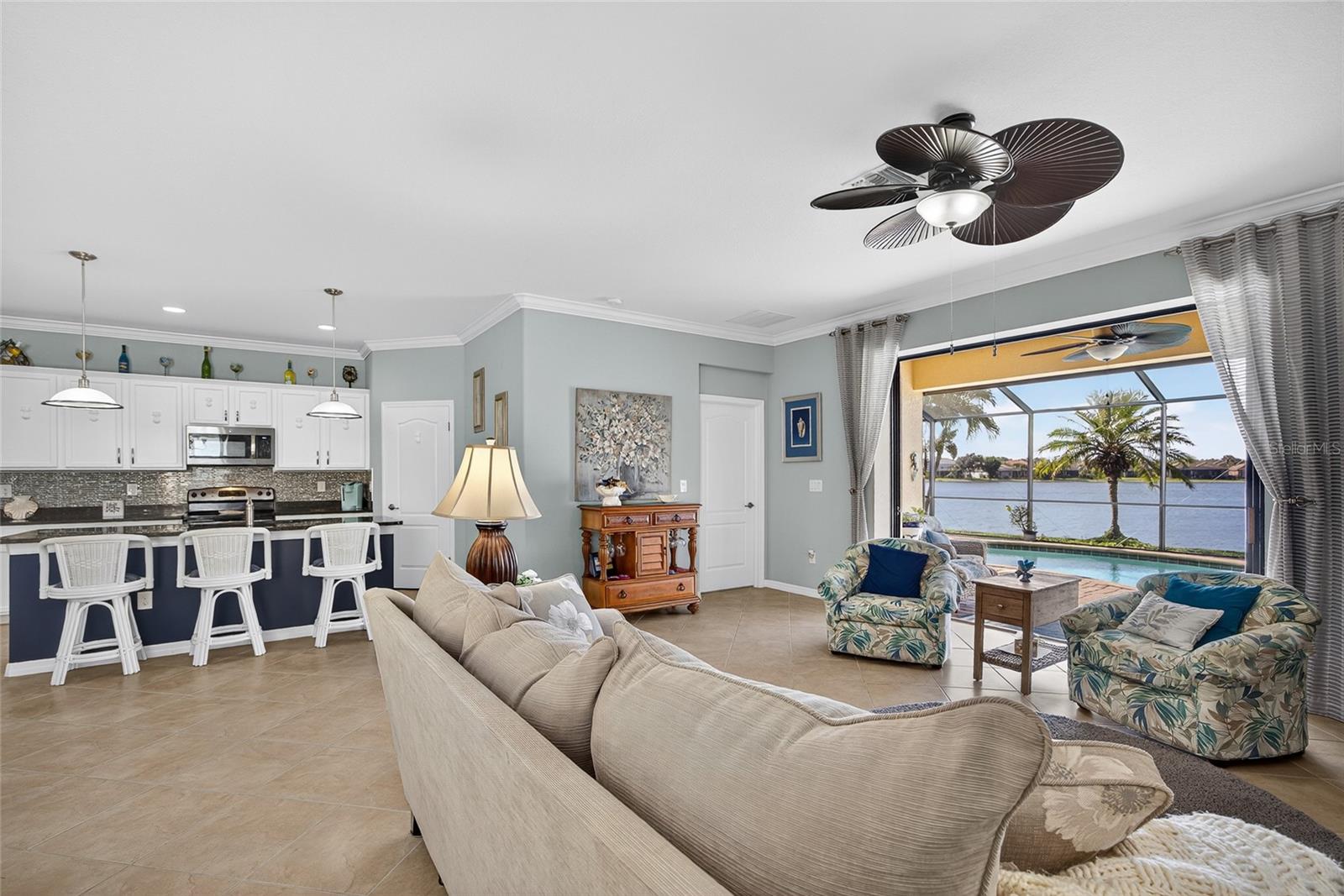 Image 11 of 39 For 2877 Via Piazza Loop