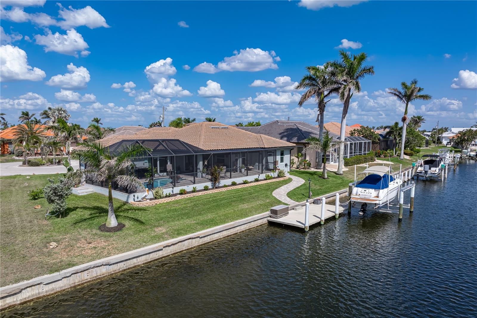 Image 14 of 50 For 571 Port Bendres Drive