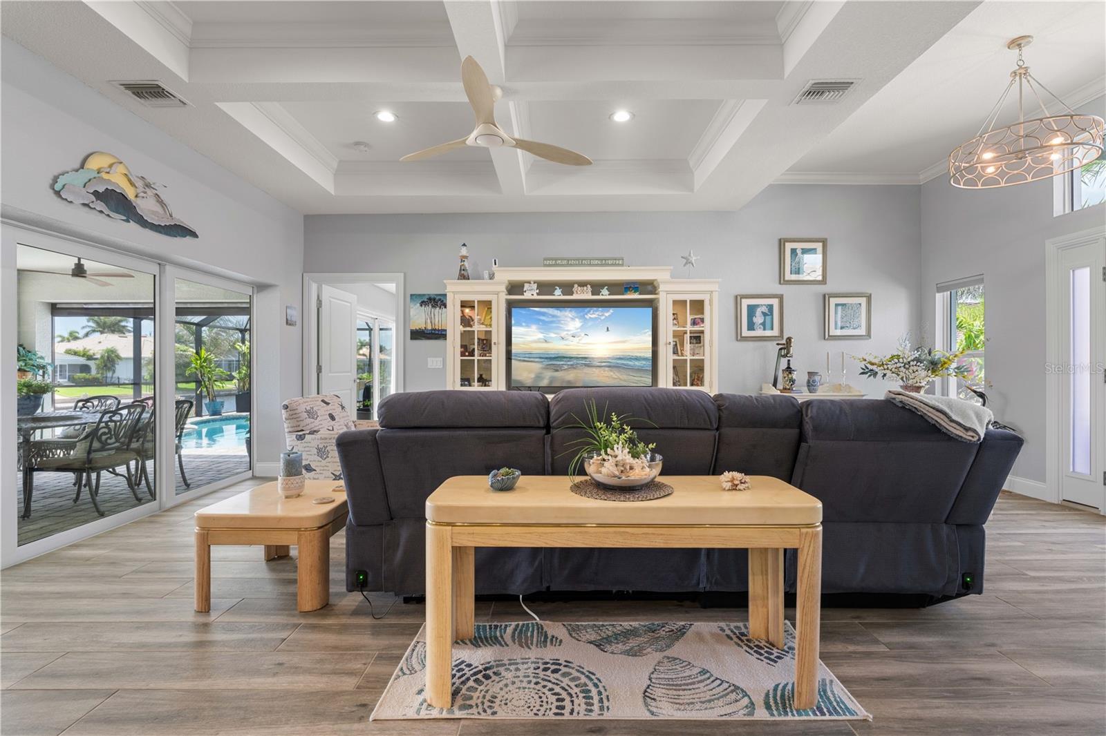 Image 17 of 50 For 571 Port Bendres Drive