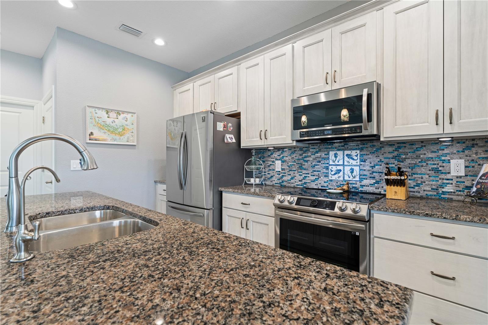 Image 21 of 50 For 571 Port Bendres Drive