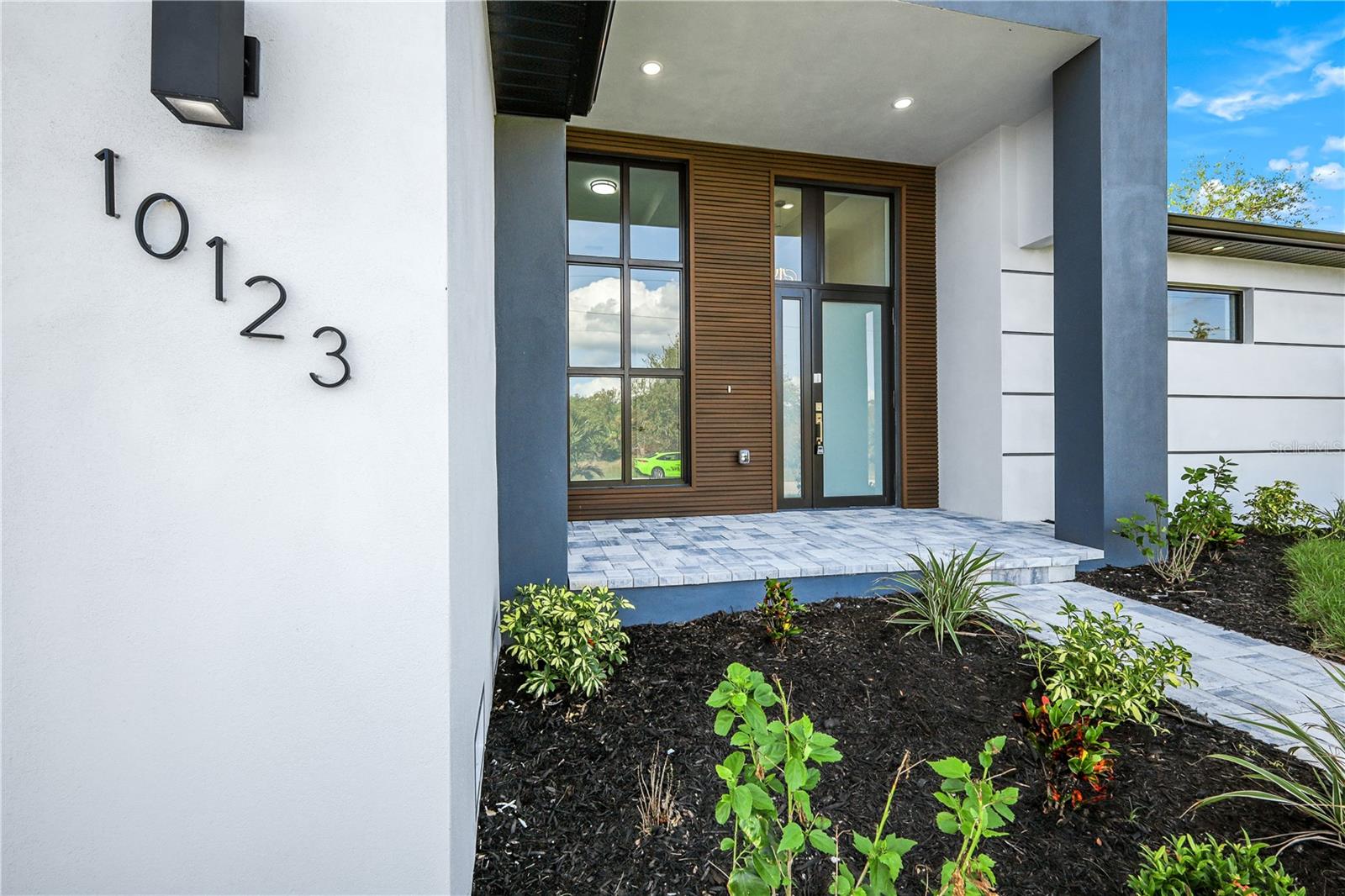 Image 32 of 46 For 10123 Boylston Street