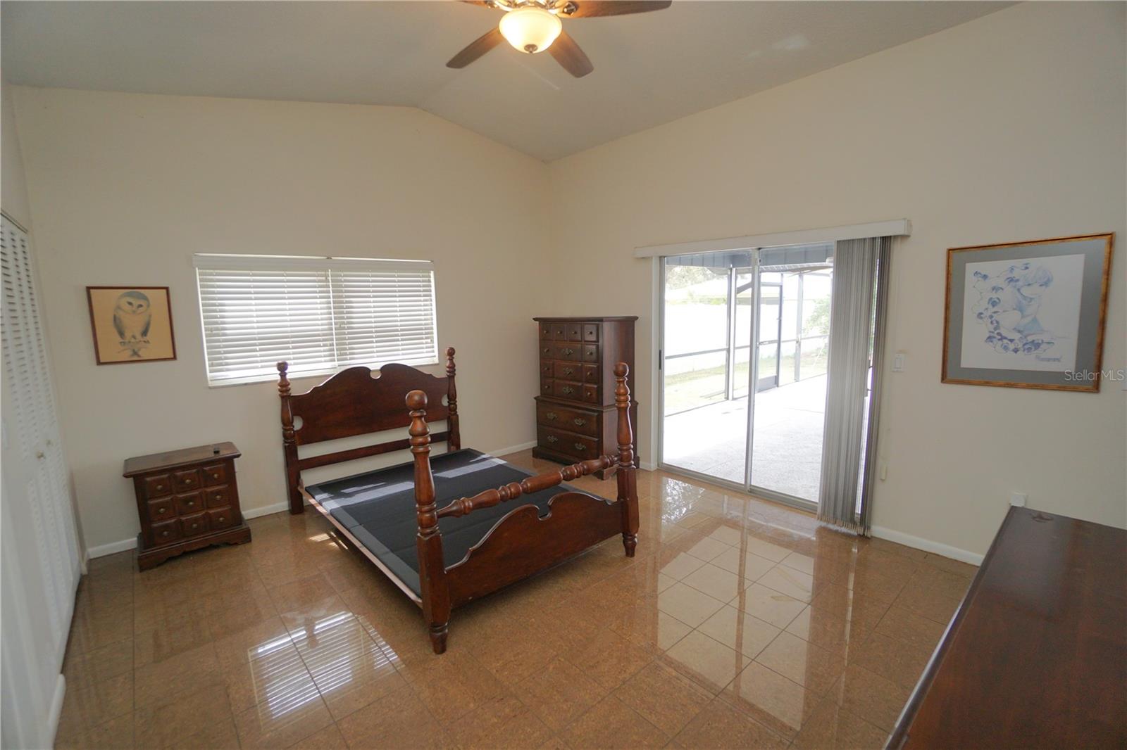 Image 18 of 44 For 3255 Geneva Street