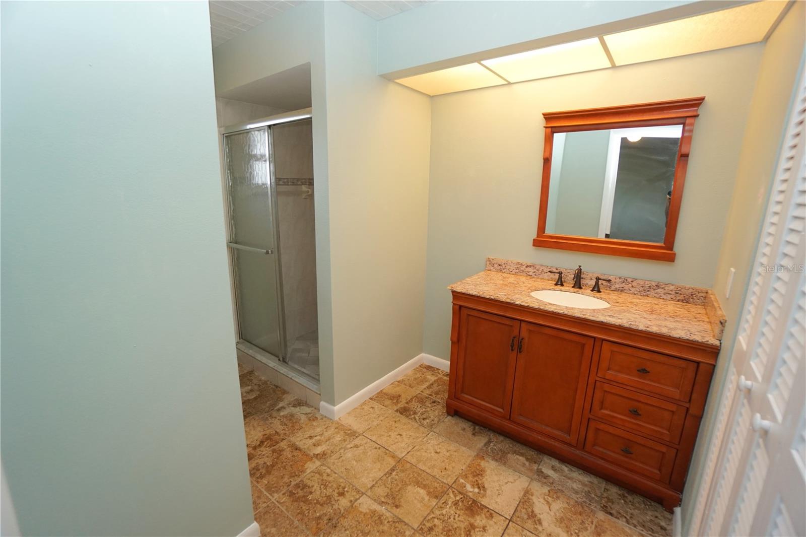 Image 24 of 44 For 3255 Geneva Street