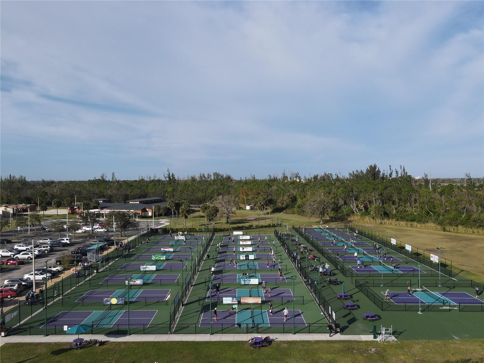 Image 32 of 44 For 3255 Geneva Street