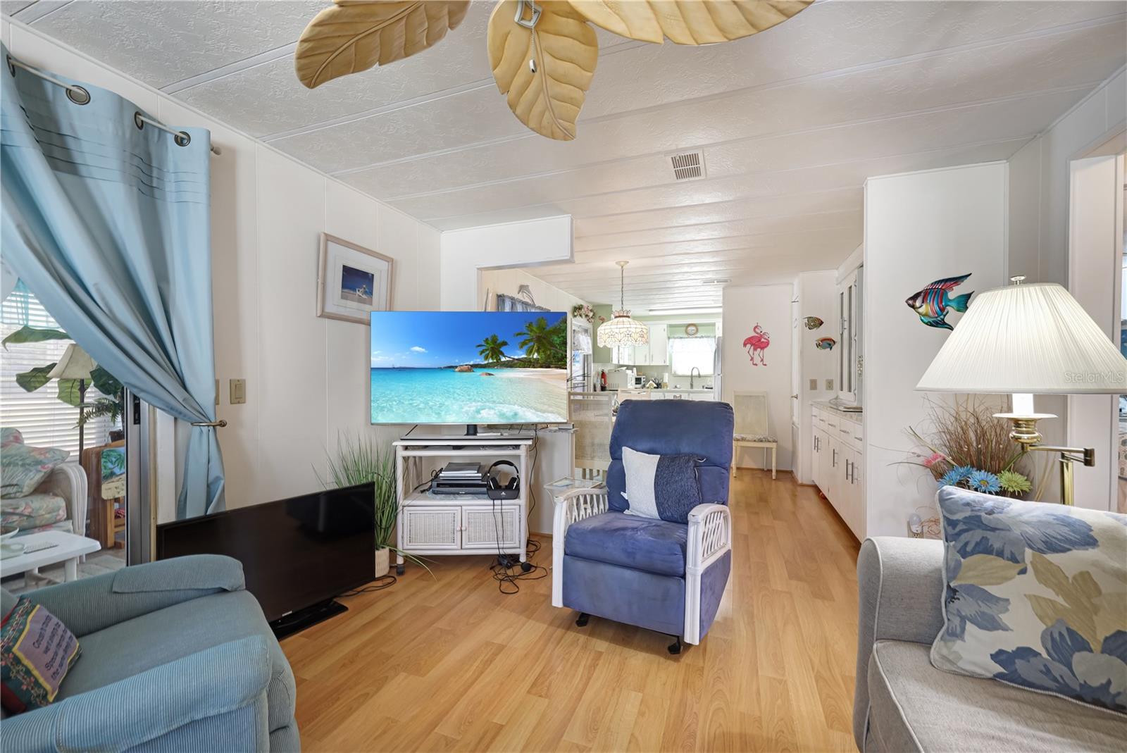 Image 14 of 53 For 2100 Kings Highway 640