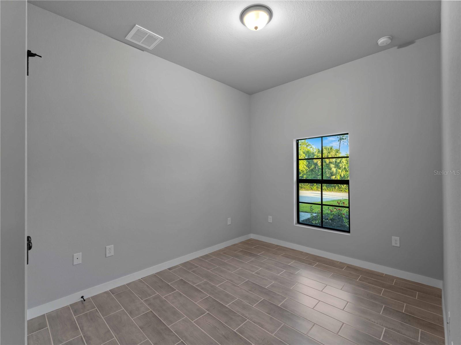 Image 10 of 62 For 4158 Monterey Lane