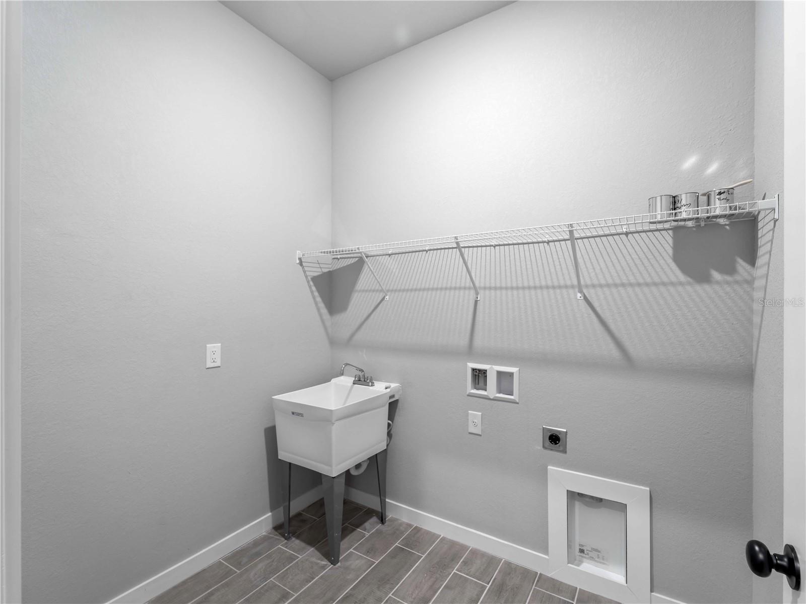 Image 26 of 62 For 4158 Monterey Lane