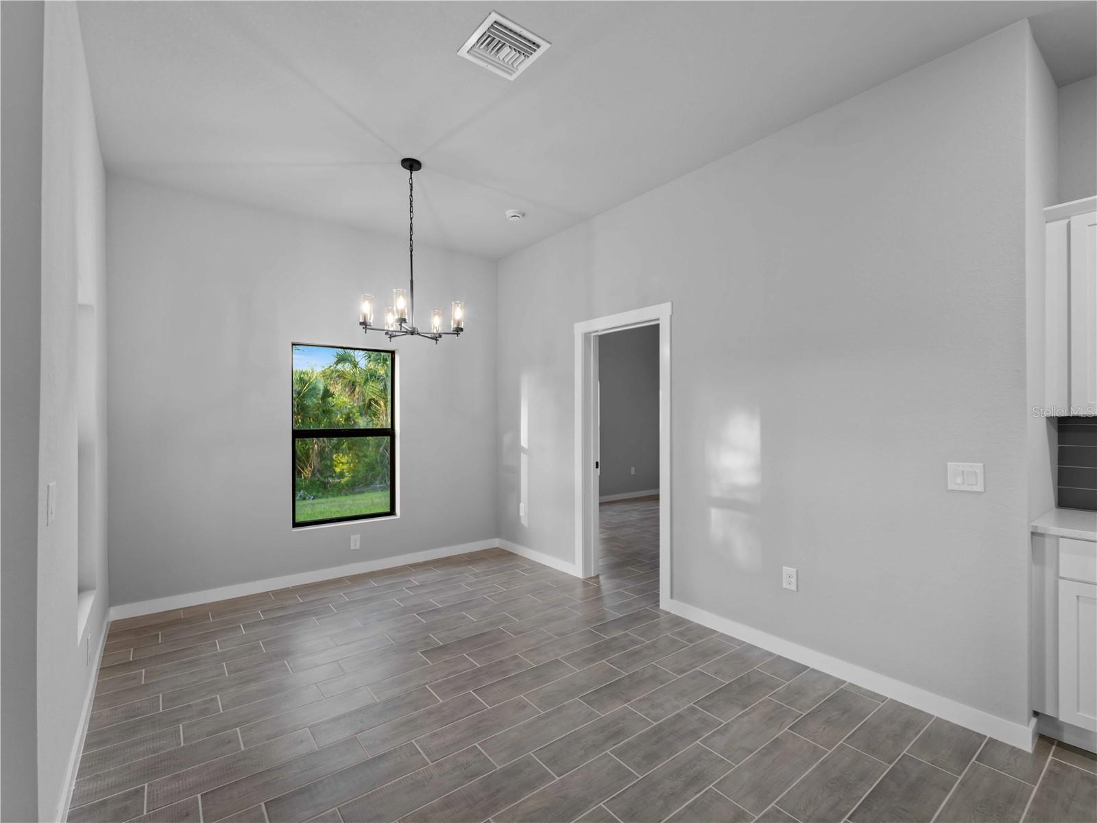Image 32 of 62 For 4158 Monterey Lane