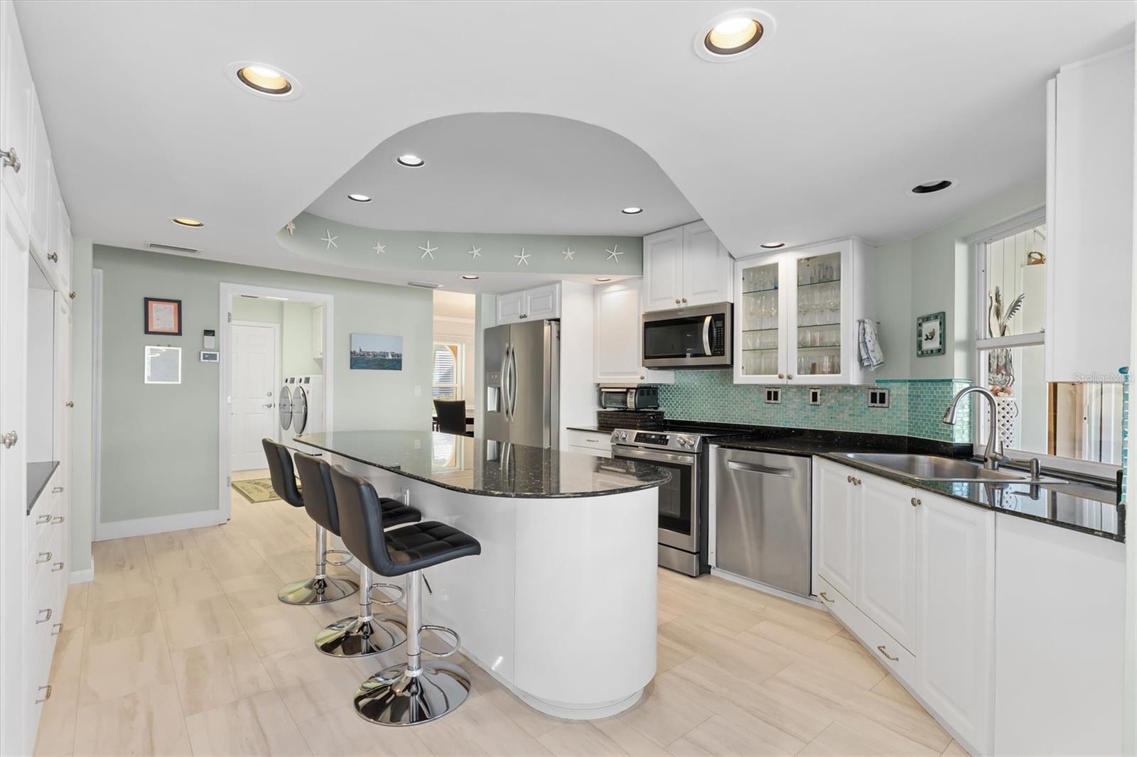 Image 11 of 47 For 1460 Raven Court