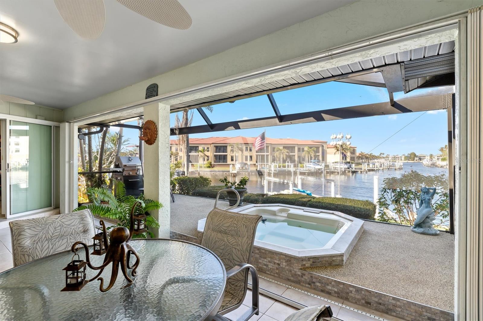 Image 33 of 47 For 1460 Raven Court