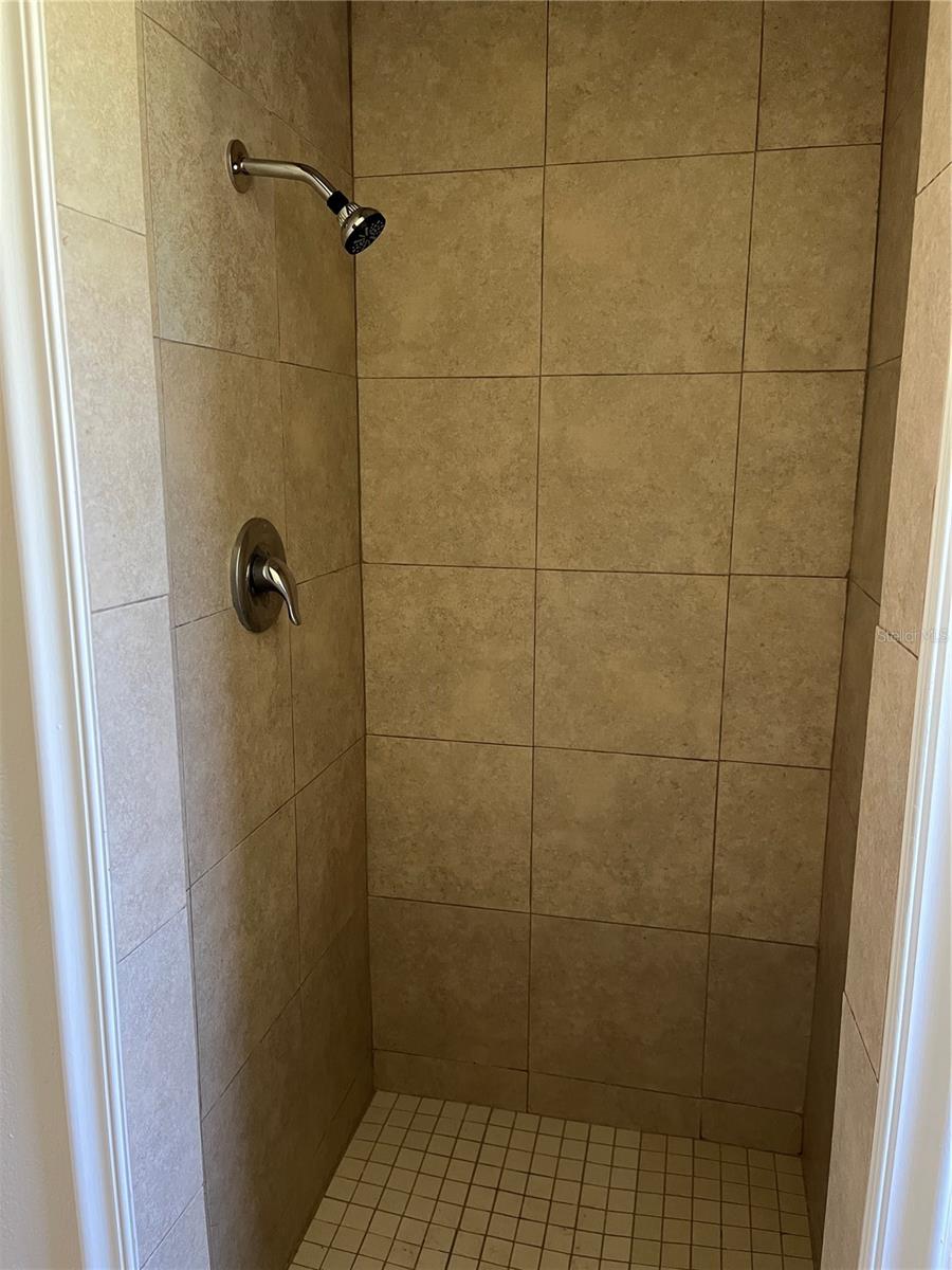 Image 30 of 37 For 418 - 438 Virginia Avenue