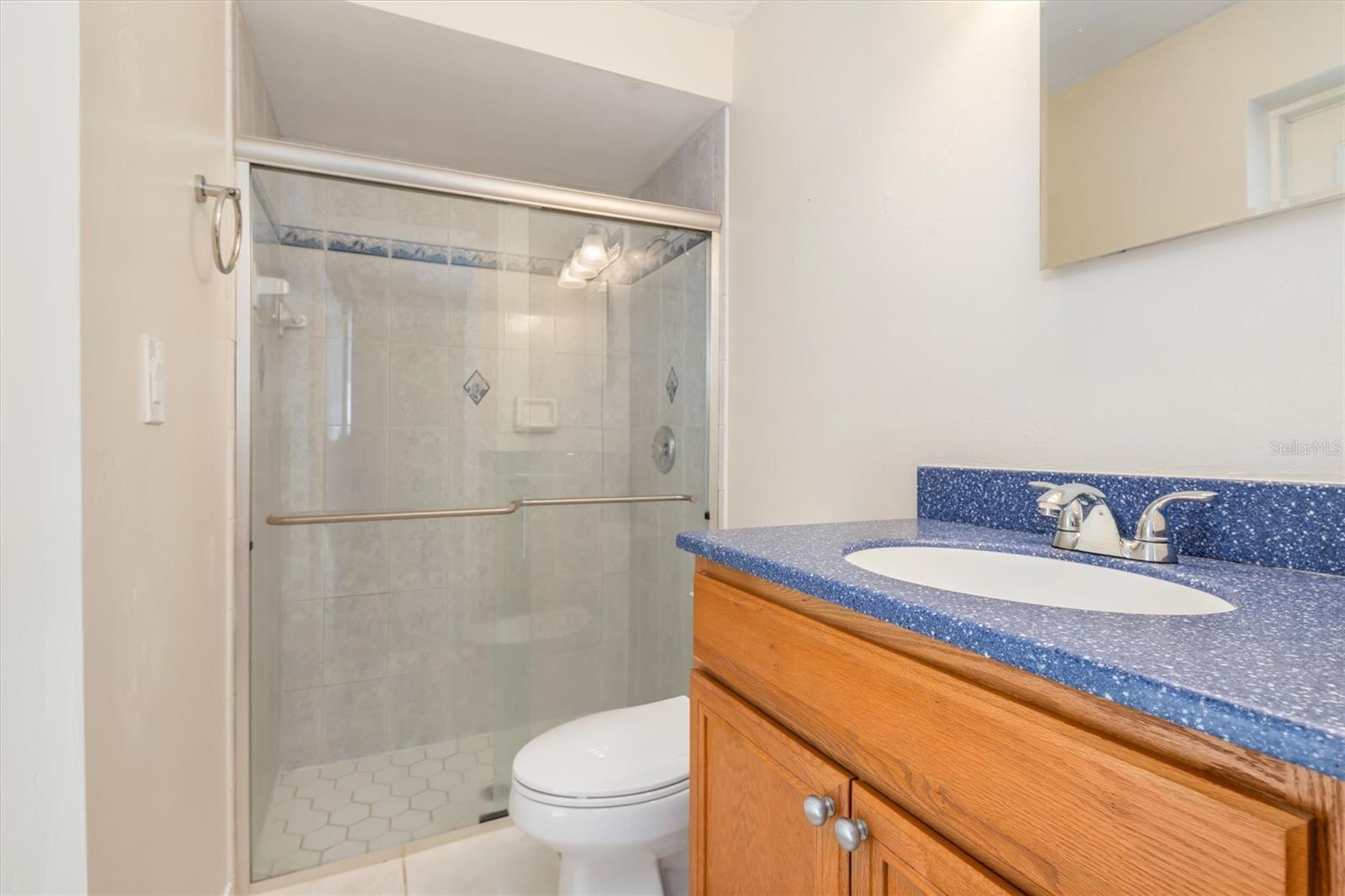 Image 16 of 36 For 703 Spring Lake Boulevard Nw