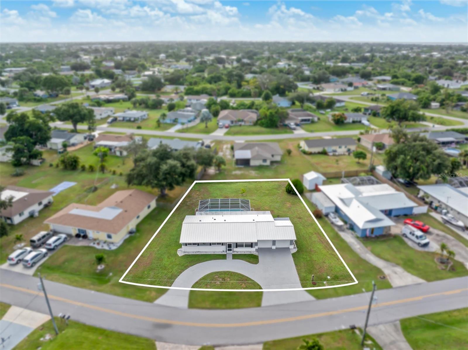 Image 36 of 36 For 703 Spring Lake Boulevard Nw