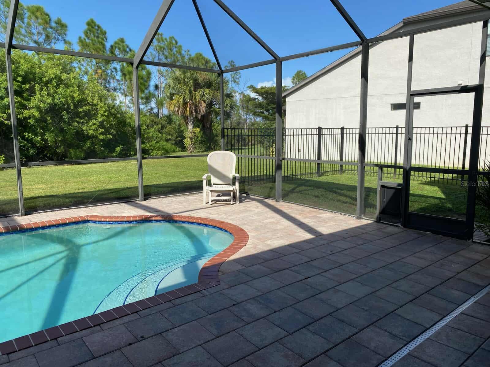 Image 3 of 3 For 1762 Bottlebrush Way