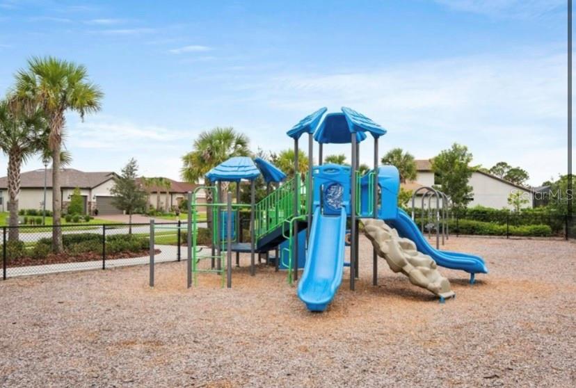 Image 33 of 35 For 1762 Bottlebrush Way