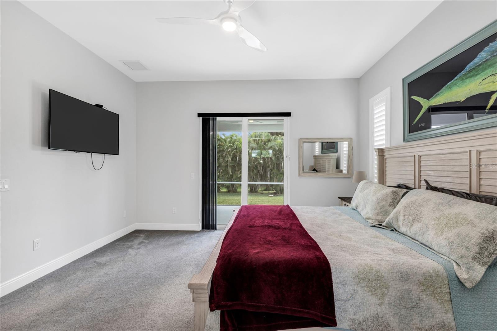 Image 20 of 65 For 3302 Palm Dr